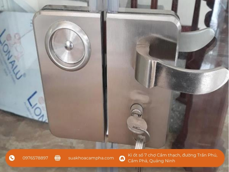 Cam kết dịch vụ sửa khóa cửa kính tại Cẩm Phả Cam kết dịch vụ sửa khóa cửa kính tại Cẩm Phả